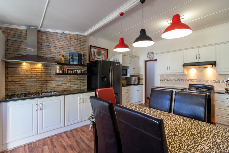 4 Bedroom Property for Sale in West Bank Eastern Cape